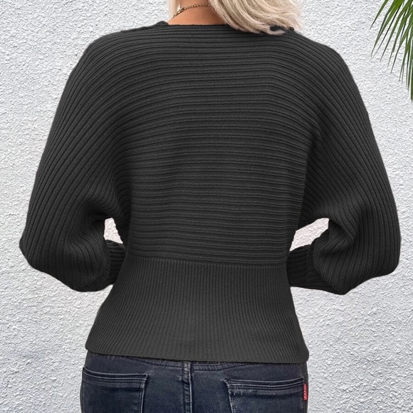 Cozy white Cold Shoulder Knit Sweater - Picture 10 of 13